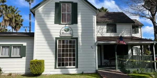 Woodglen Recovery Junction - East Commonwealth Avenue